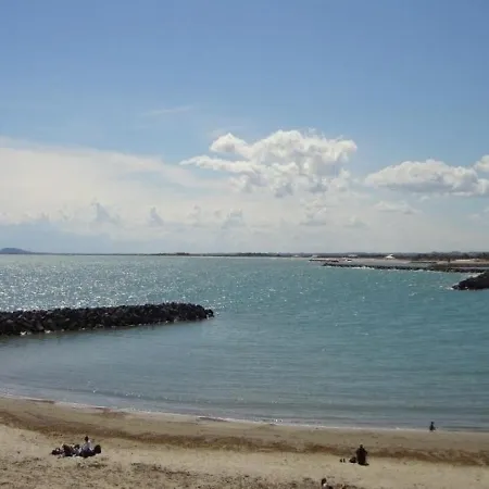 - 4 Pers, 34 M2, 2/1 1 Appartement Sète